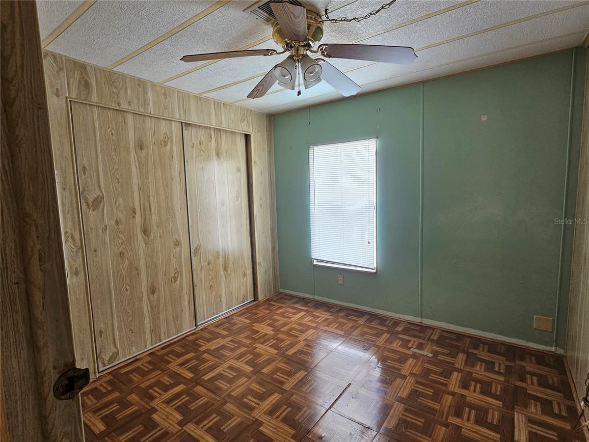 198 SUNSET DRIVE — photo 15 of 25