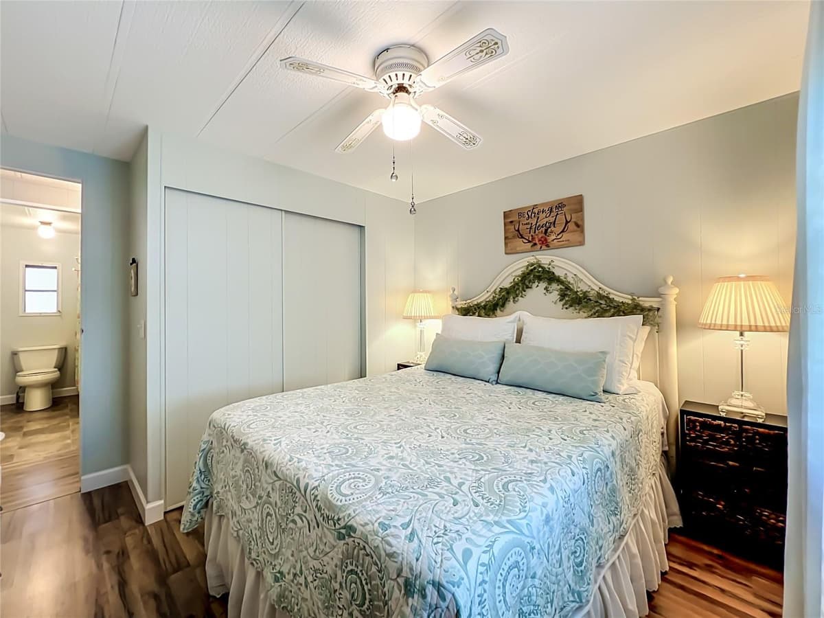 1108 NASSAU CIRCLE — photo 31 of 63