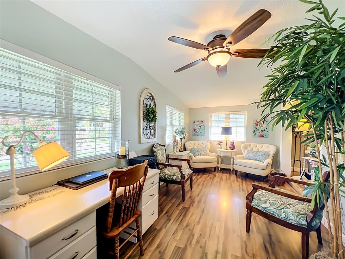 1108 NASSAU CIRCLE — photo 4 of 63