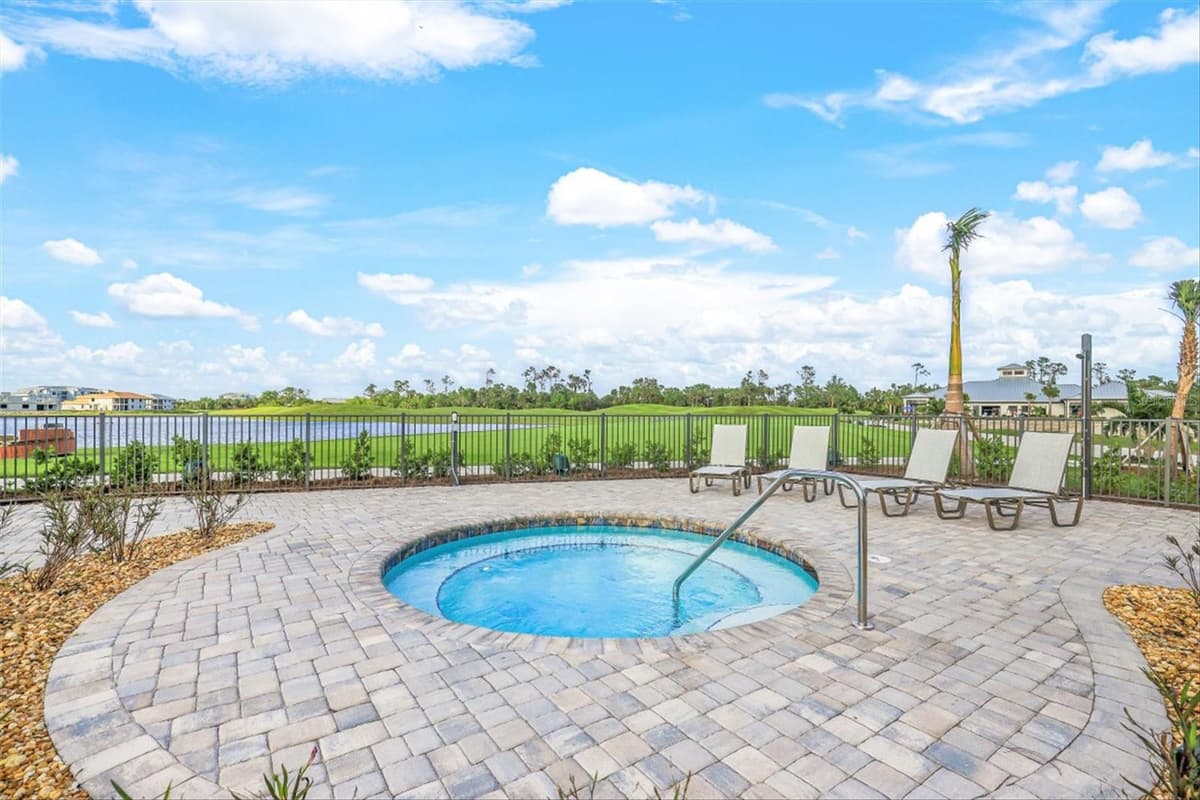 14161 HERITAGE LANDING BOULEVARD — photo 46 of 62
