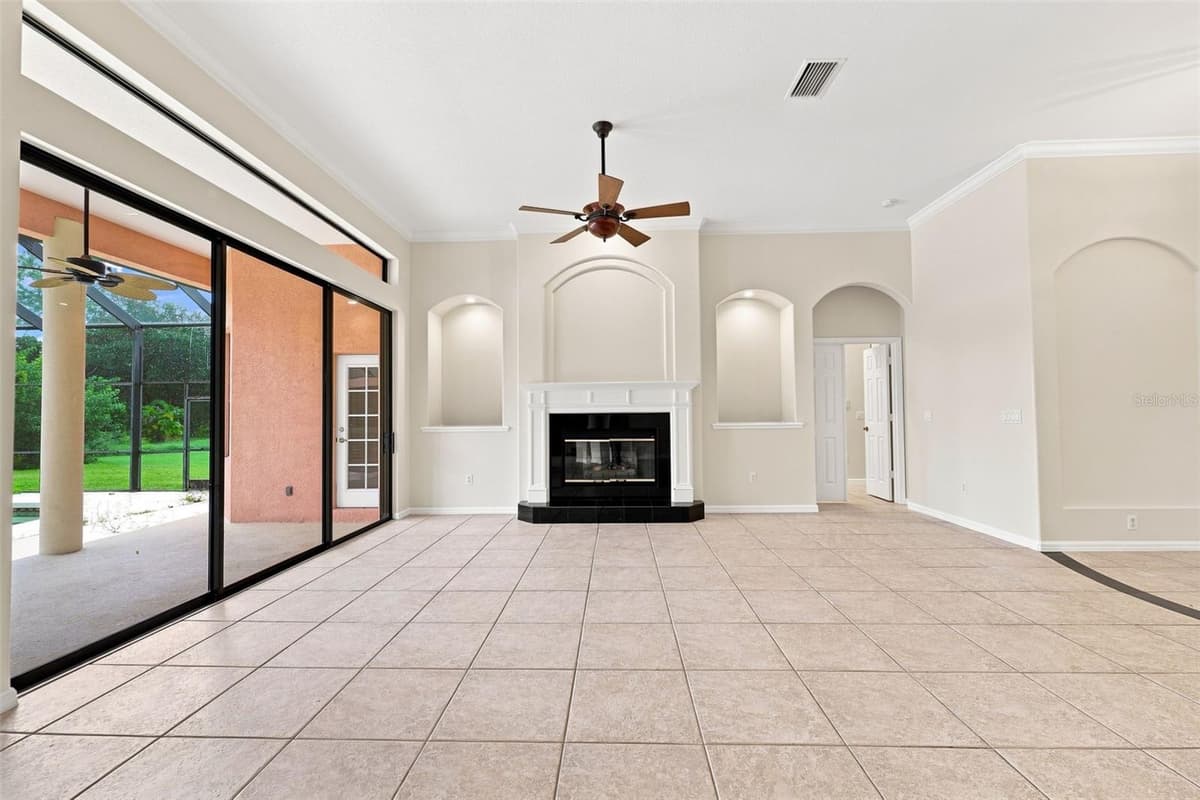 10609 CHEVAL PLACE — photo 12 of 75