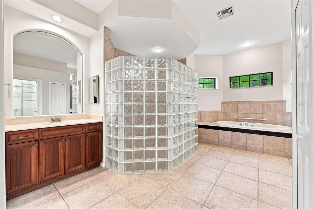 10609 CHEVAL PLACE — photo 37 of 75