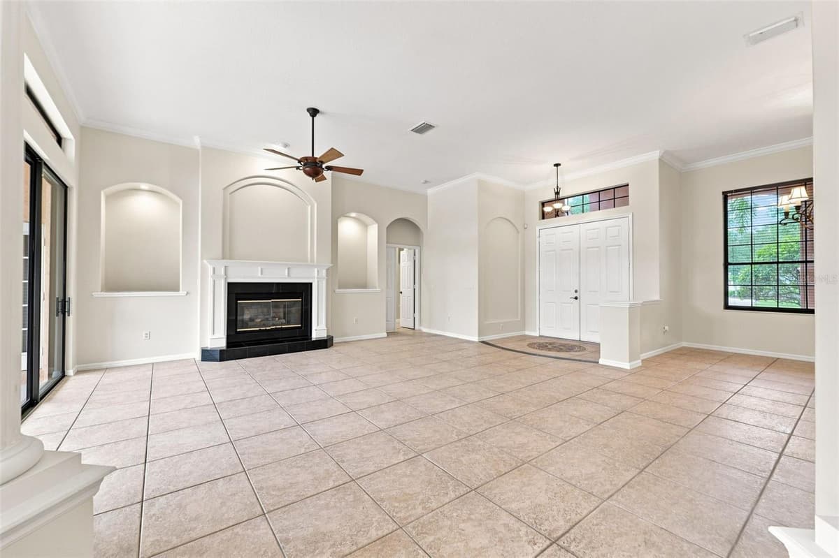 10609 CHEVAL PLACE — photo 9 of 75