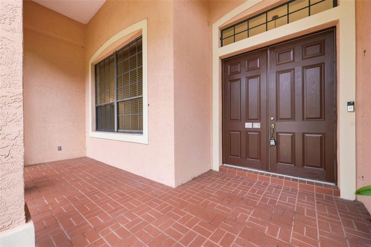 10609 CHEVAL PLACE — photo 5 of 75