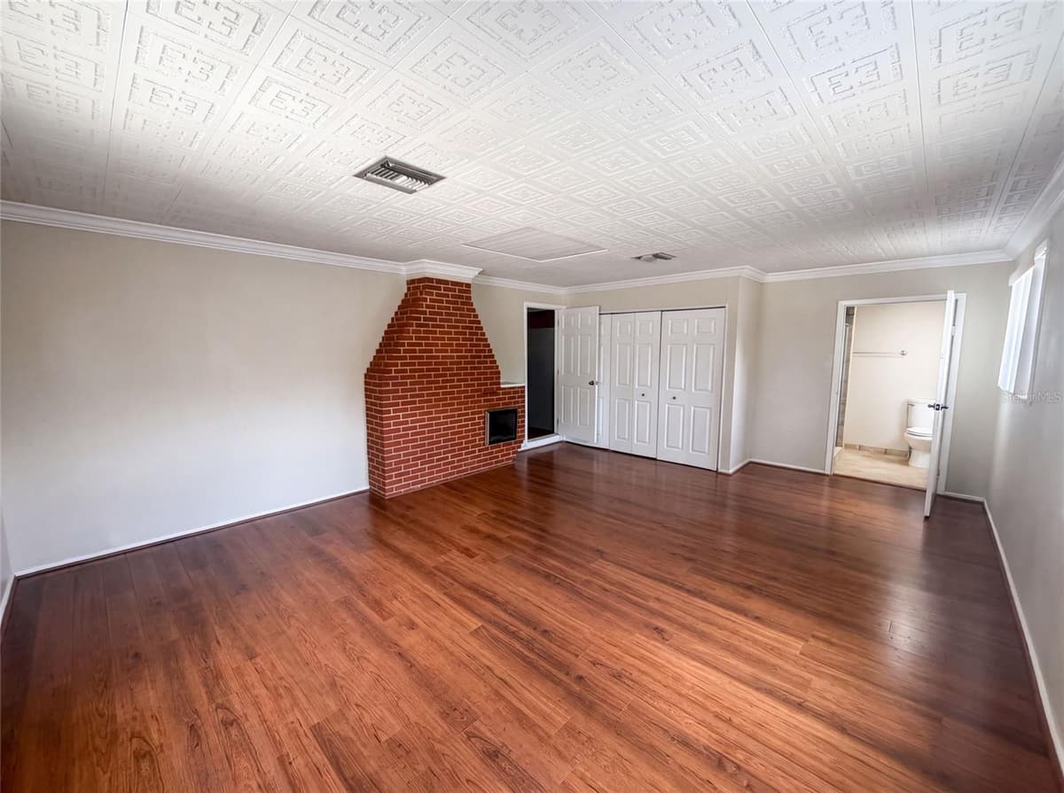 345 ACROPOLIS DRIVE — photo 3 of 24