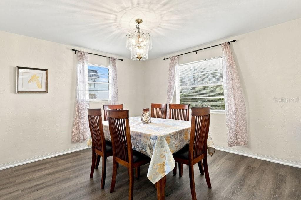 379 MORNINGSIDE AVENUE — photo 15 of 45