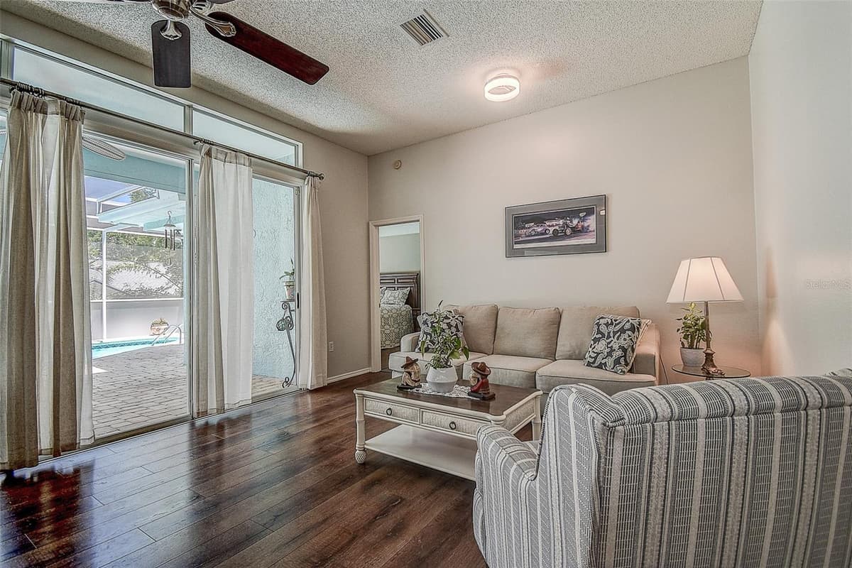 1105 CLIPPERS WAY — photo 6 of 34