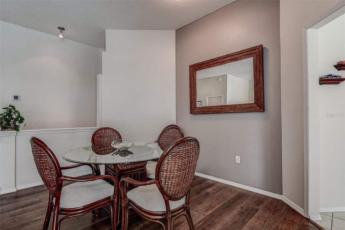 1105 CLIPPERS WAY — photo 8 of 34