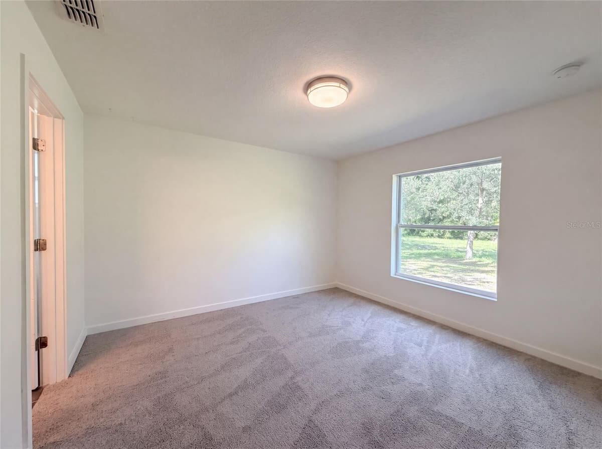 2840 SHADE AVENUE — photo 12 of 21