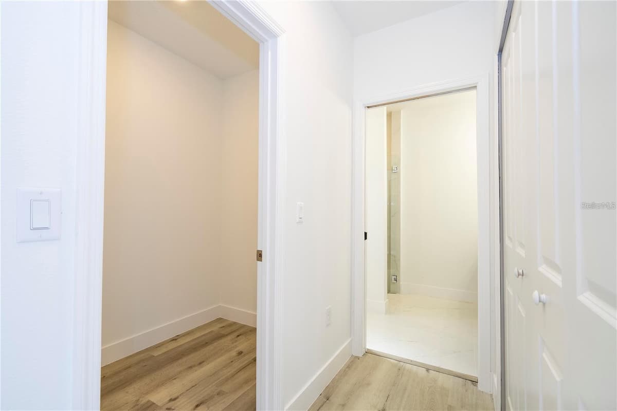 42021 TAMARAC STREET — photo 16 of 32
