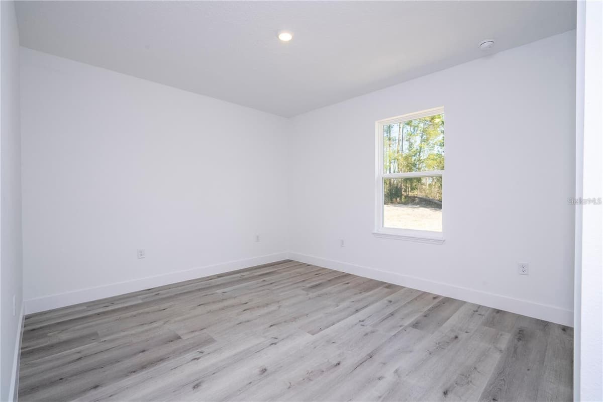 42021 TAMARAC STREET — photo 30 of 32