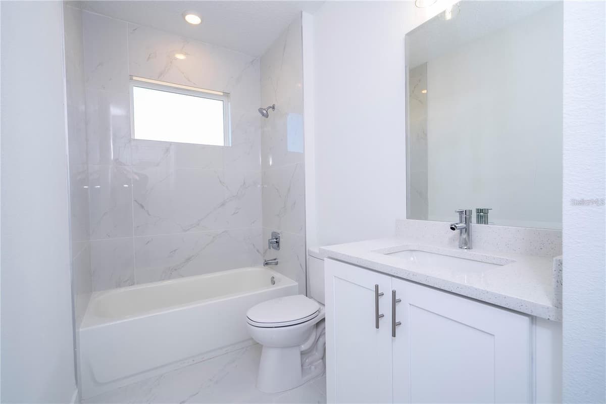 42021 TAMARAC STREET — photo 28 of 32