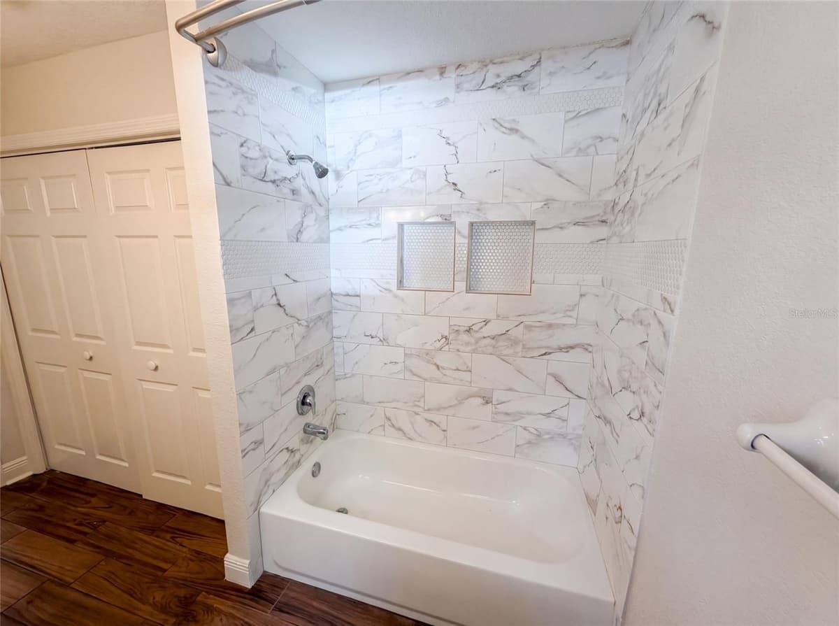 175 LAKE GENEVA ROAD — photo 13 of 27