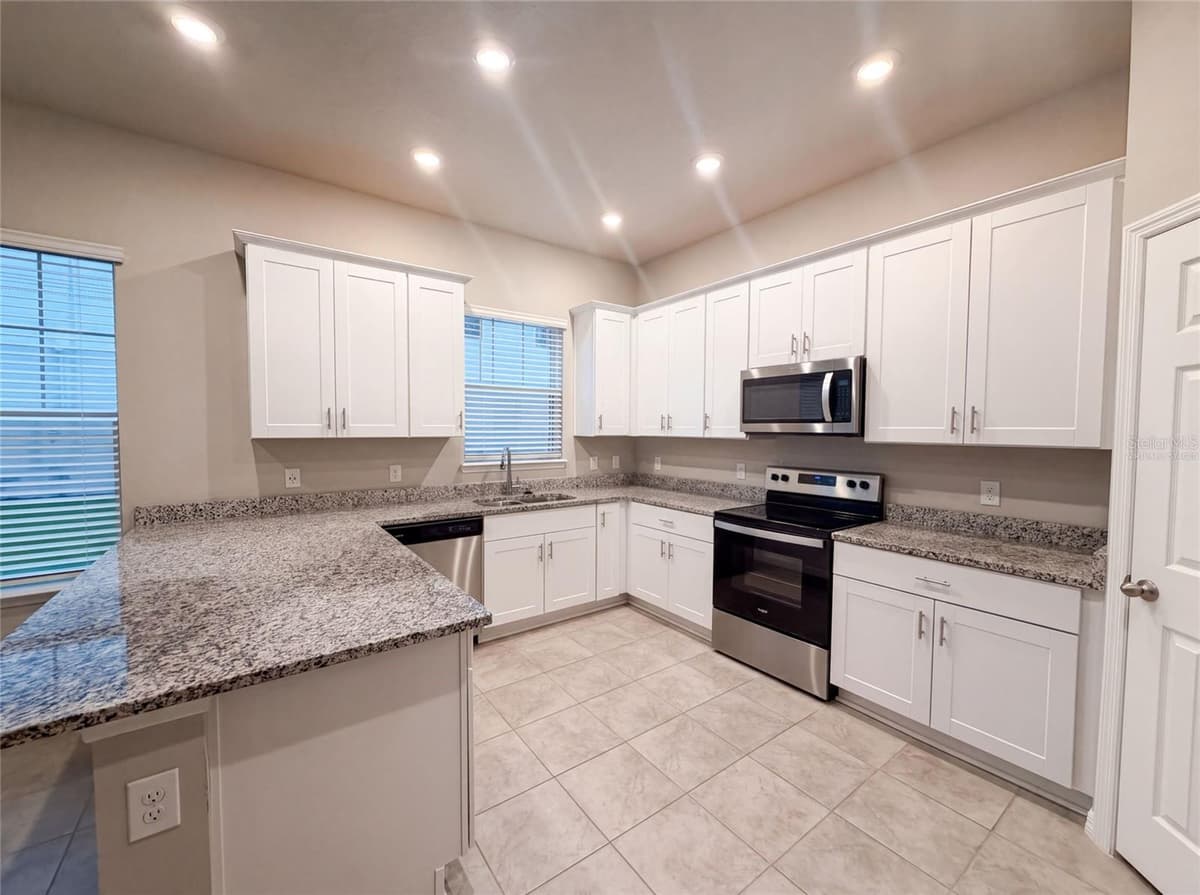 538 VENETIAN PALMS BOULEVARD — photo 2 of 20