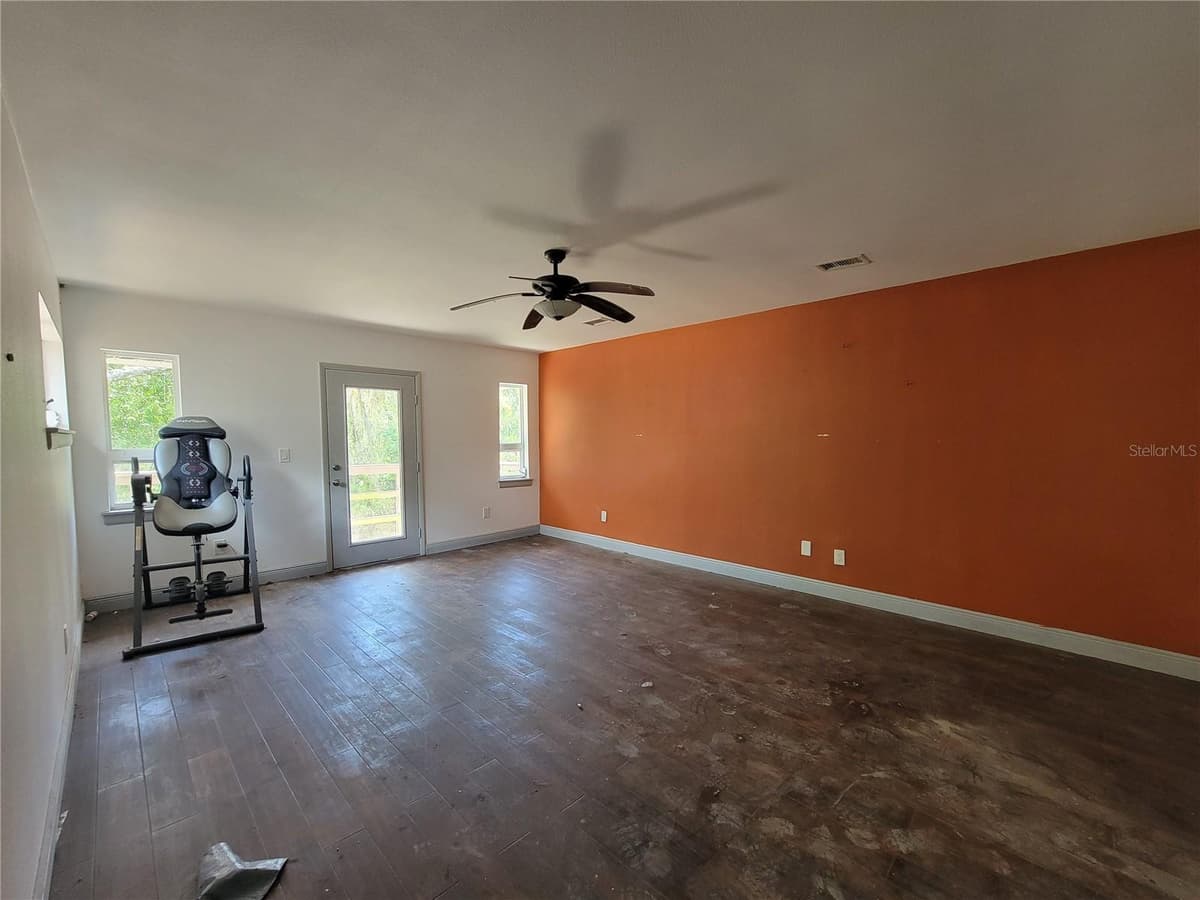 4647 JOHN MOORE ROAD — photo 12 of 24
