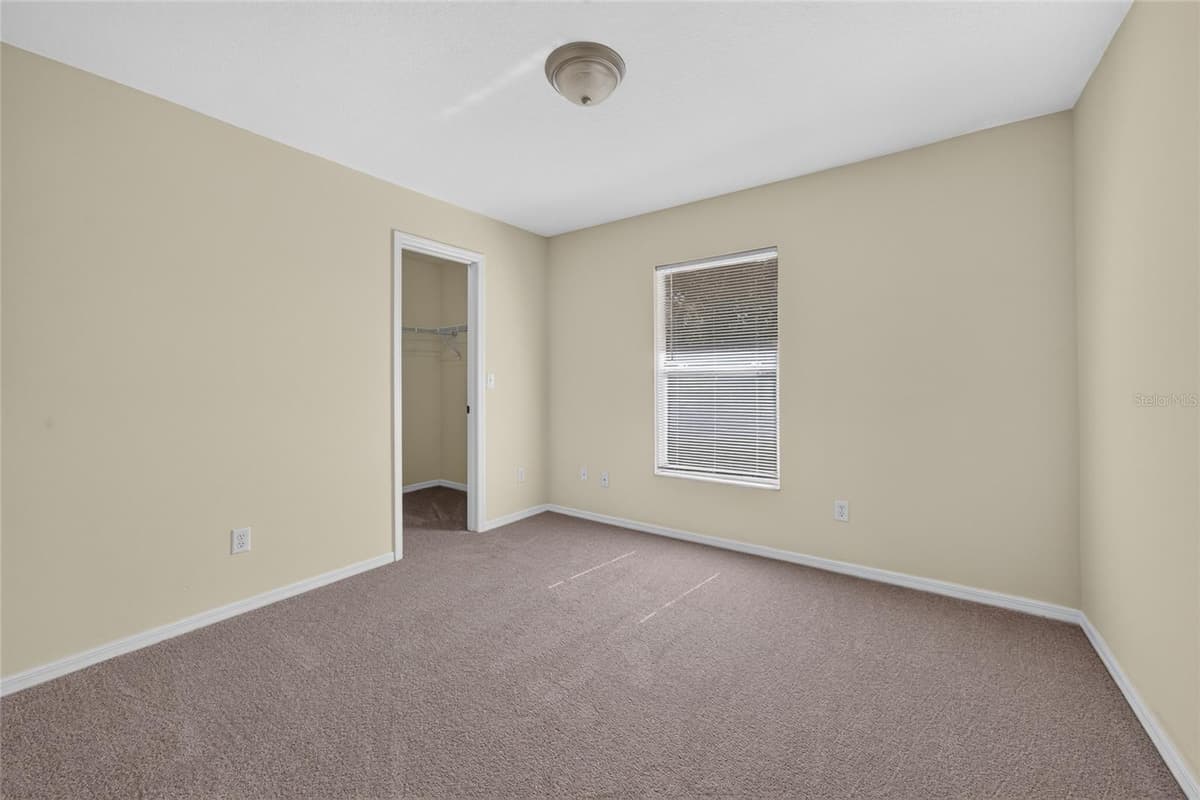 827 FORESTWOOD DRIVE — photo 18 of 23