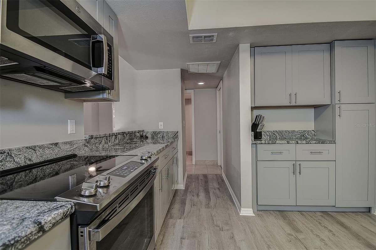 2632 ENTERPRISE ROAD — photo 21 of 35
