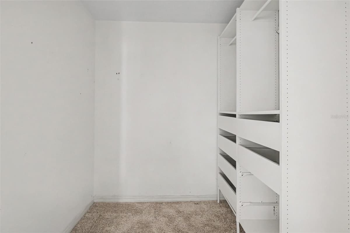 28809 WINDOVER ST — photo 15 of 26