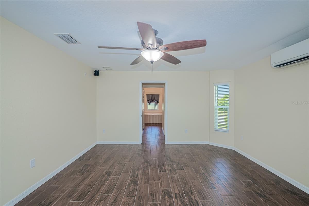 206 WATERWAY DRIVE — photo 27 of 56