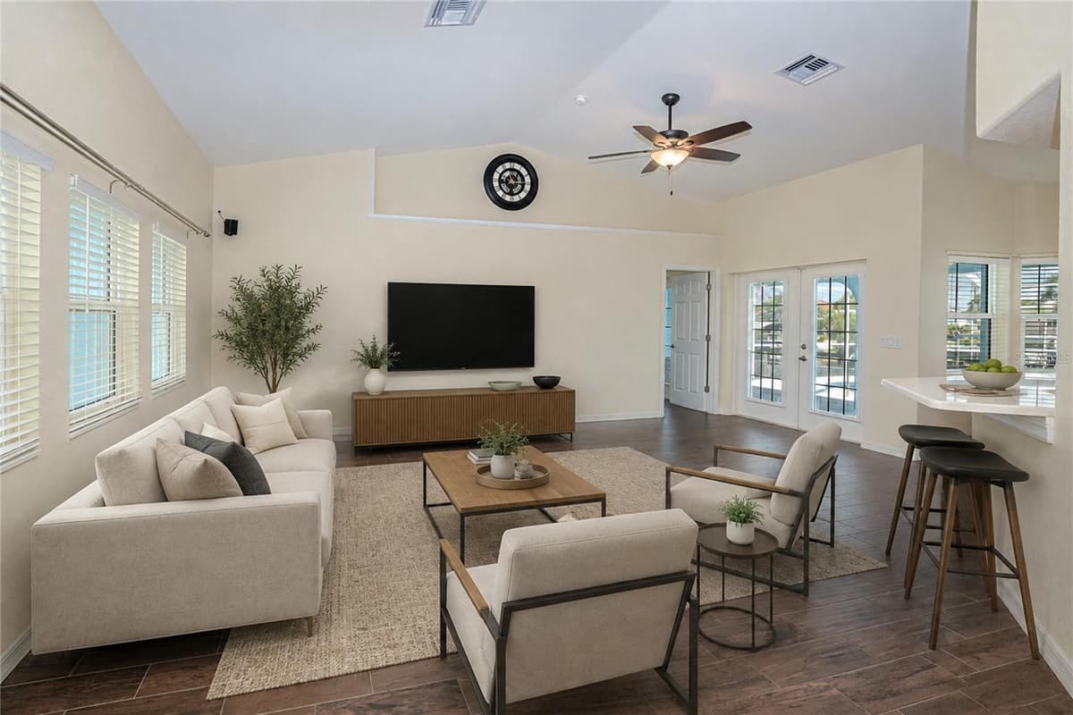 206 WATERWAY DRIVE — photo 3 of 56