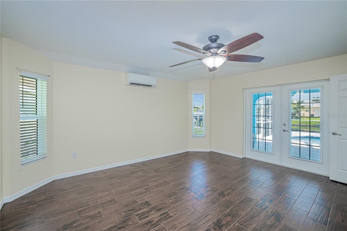 206 WATERWAY DRIVE — photo 24 of 56