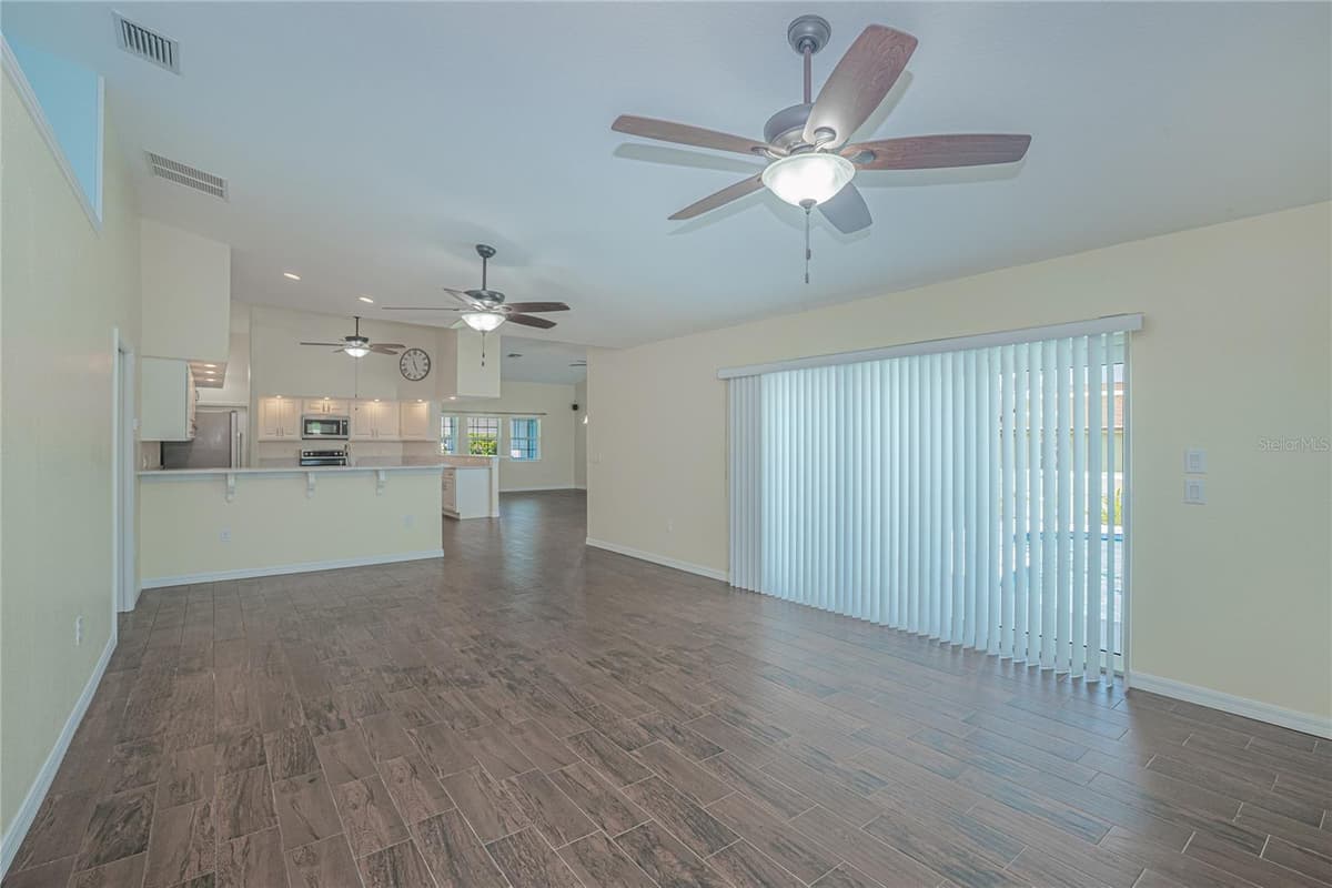 206 WATERWAY DRIVE — photo 21 of 56