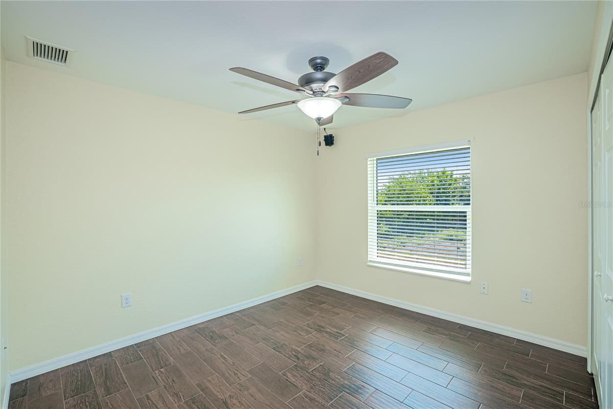 206 WATERWAY DRIVE — photo 35 of 56