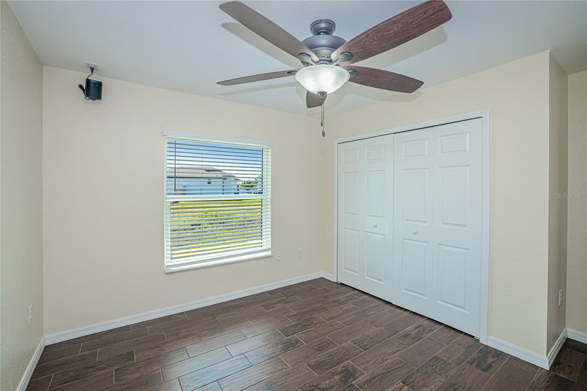 206 WATERWAY DRIVE — photo 36 of 56