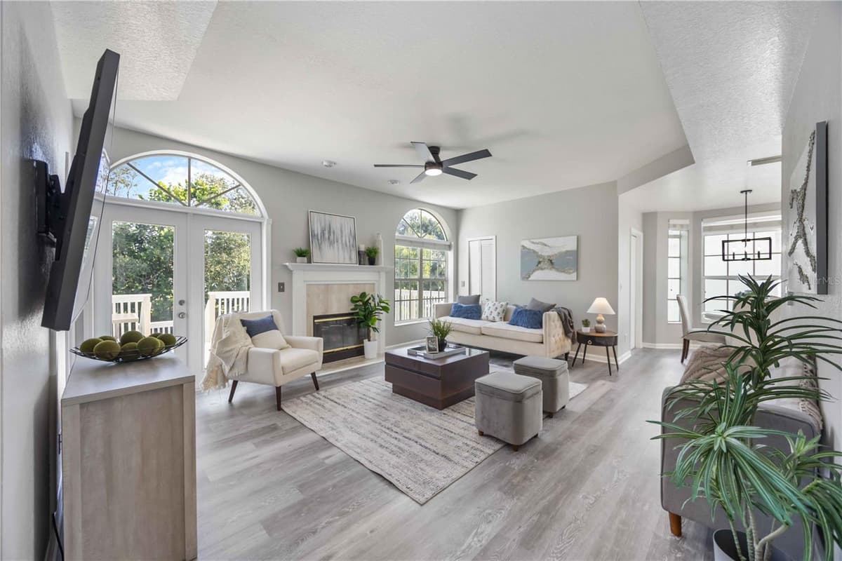 13951 HARBOR VIEW DRIVE — photo 2 of 30