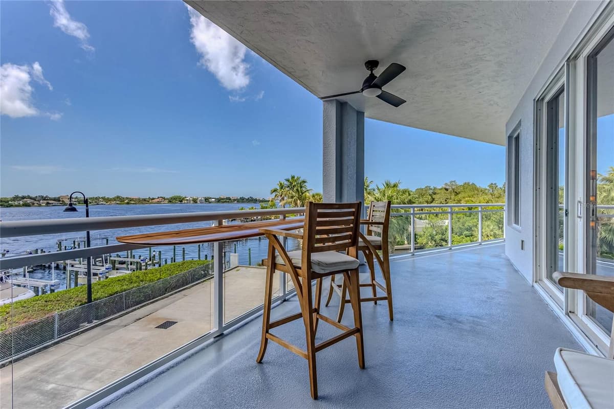 516 TAMIAMI TRAIL — photo 4 of 49