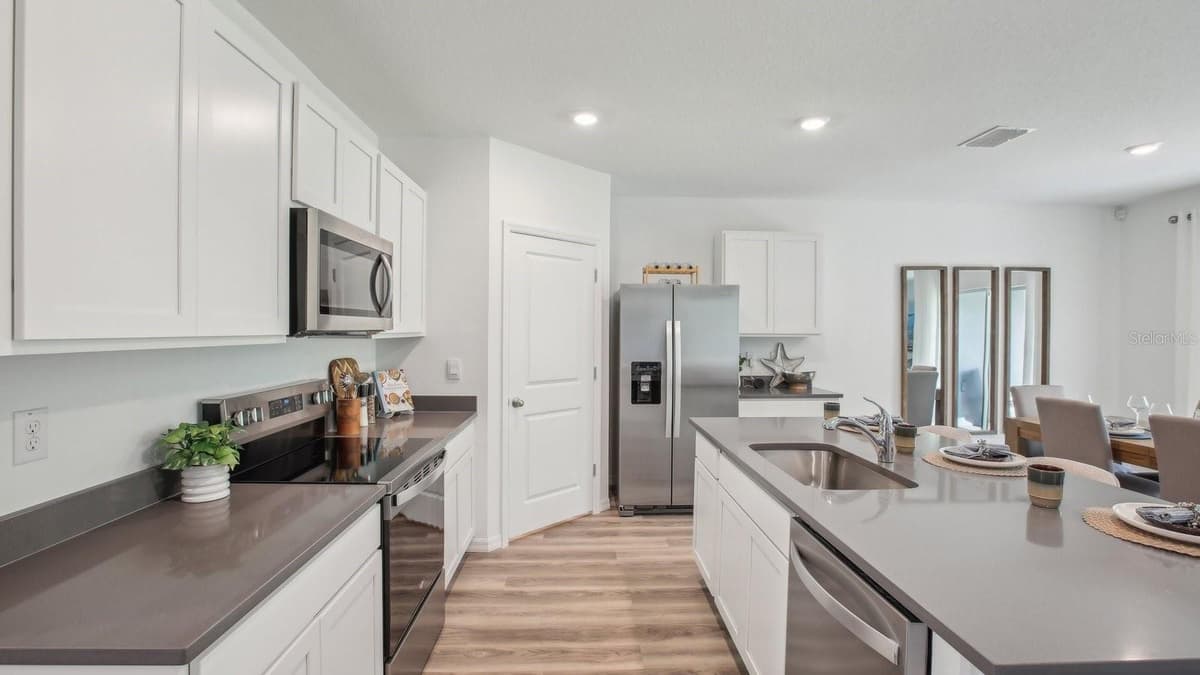 15012 CROSSHALL STREAM DRIVE — photo 10 of 27