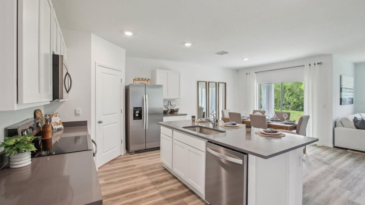 15012 CROSSHALL STREAM DRIVE — photo 9 of 27