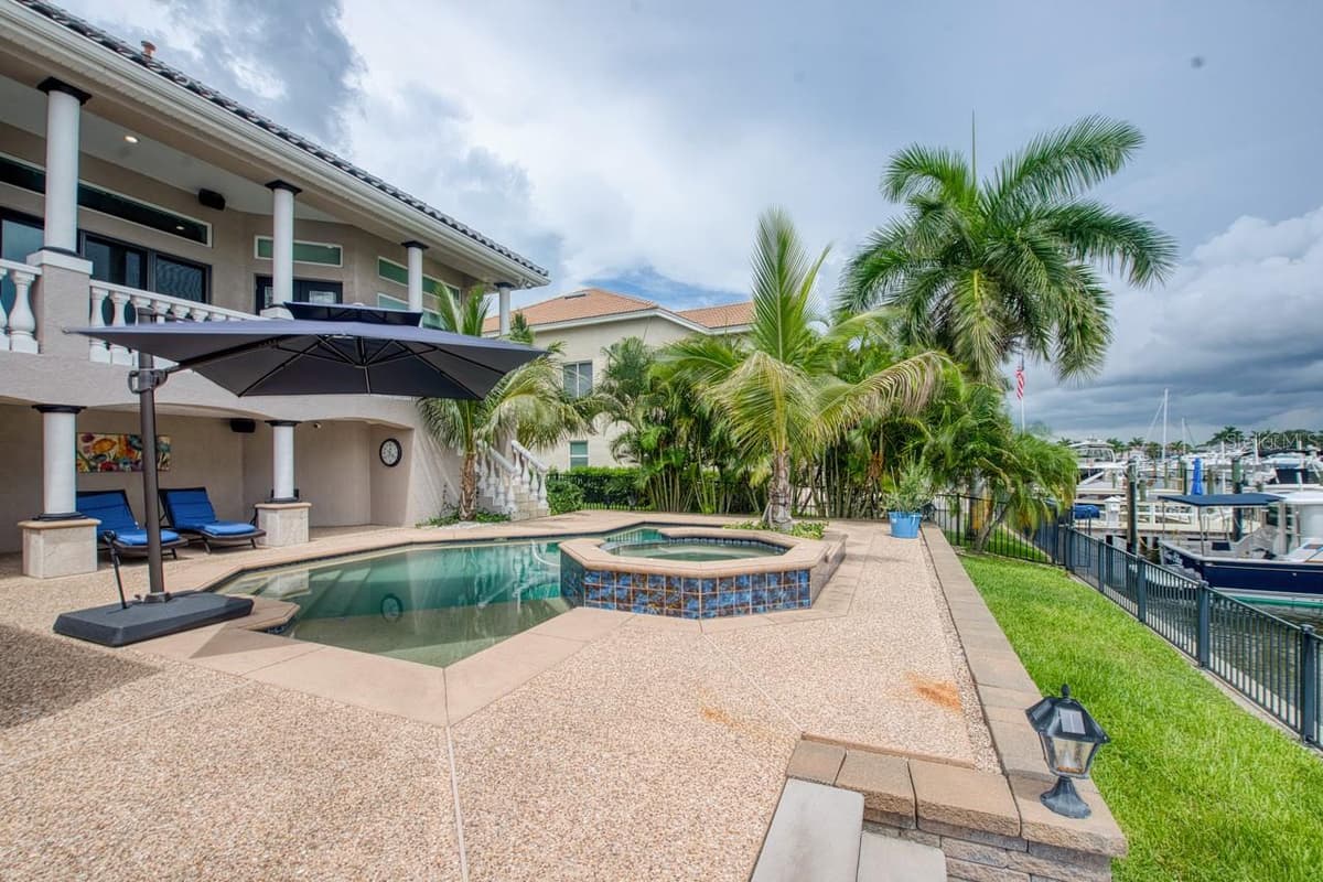 6113 PASADENA POINT BOULEVARD — photo 80 of 92