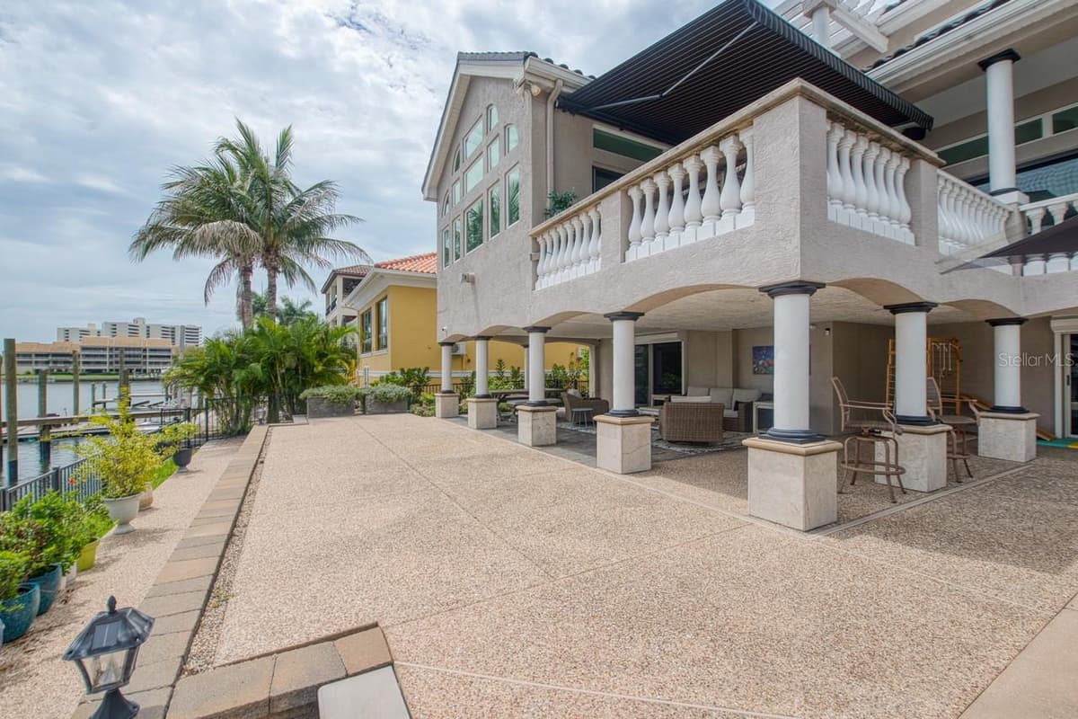 6113 PASADENA POINT BOULEVARD — photo 86 of 92