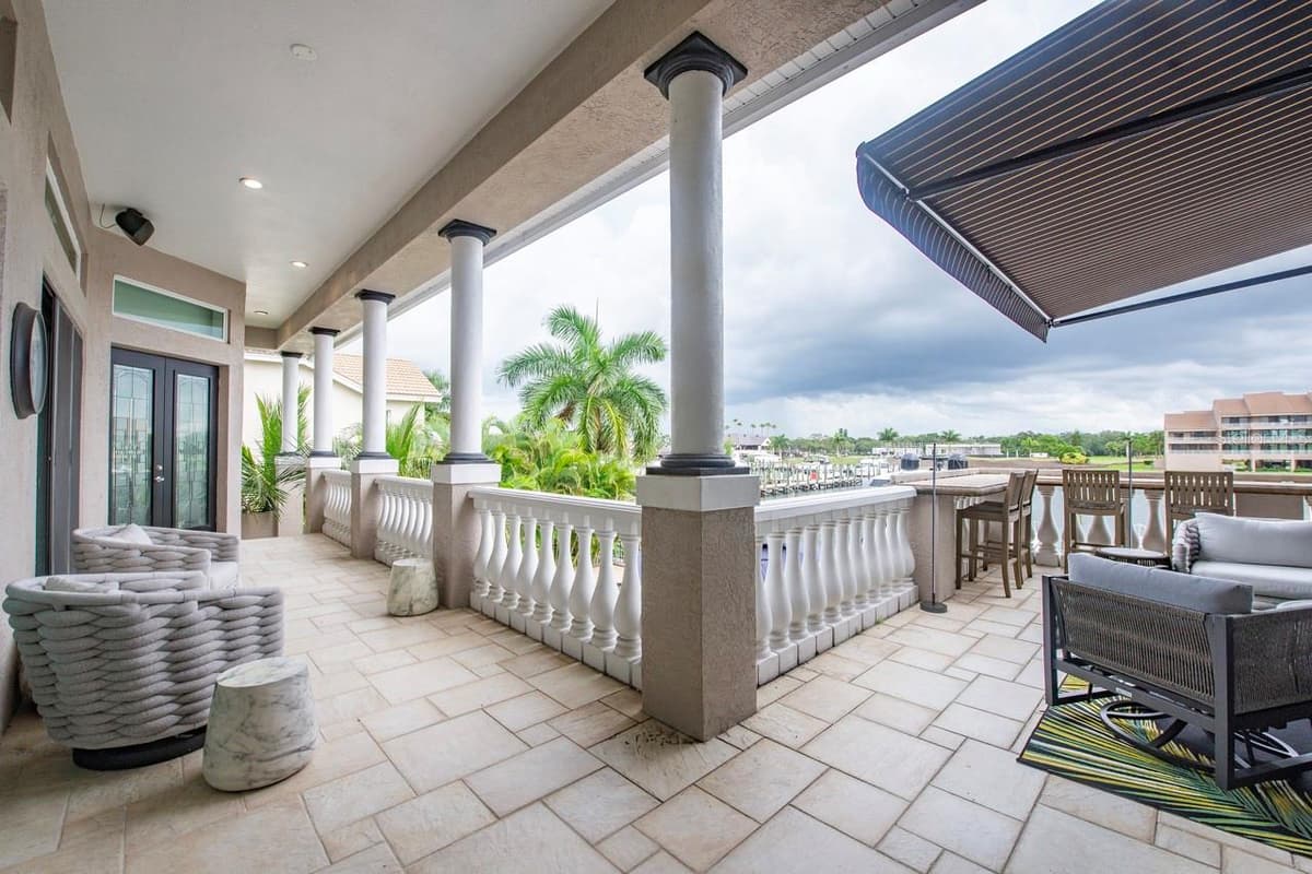 6113 PASADENA POINT BOULEVARD — photo 44 of 92