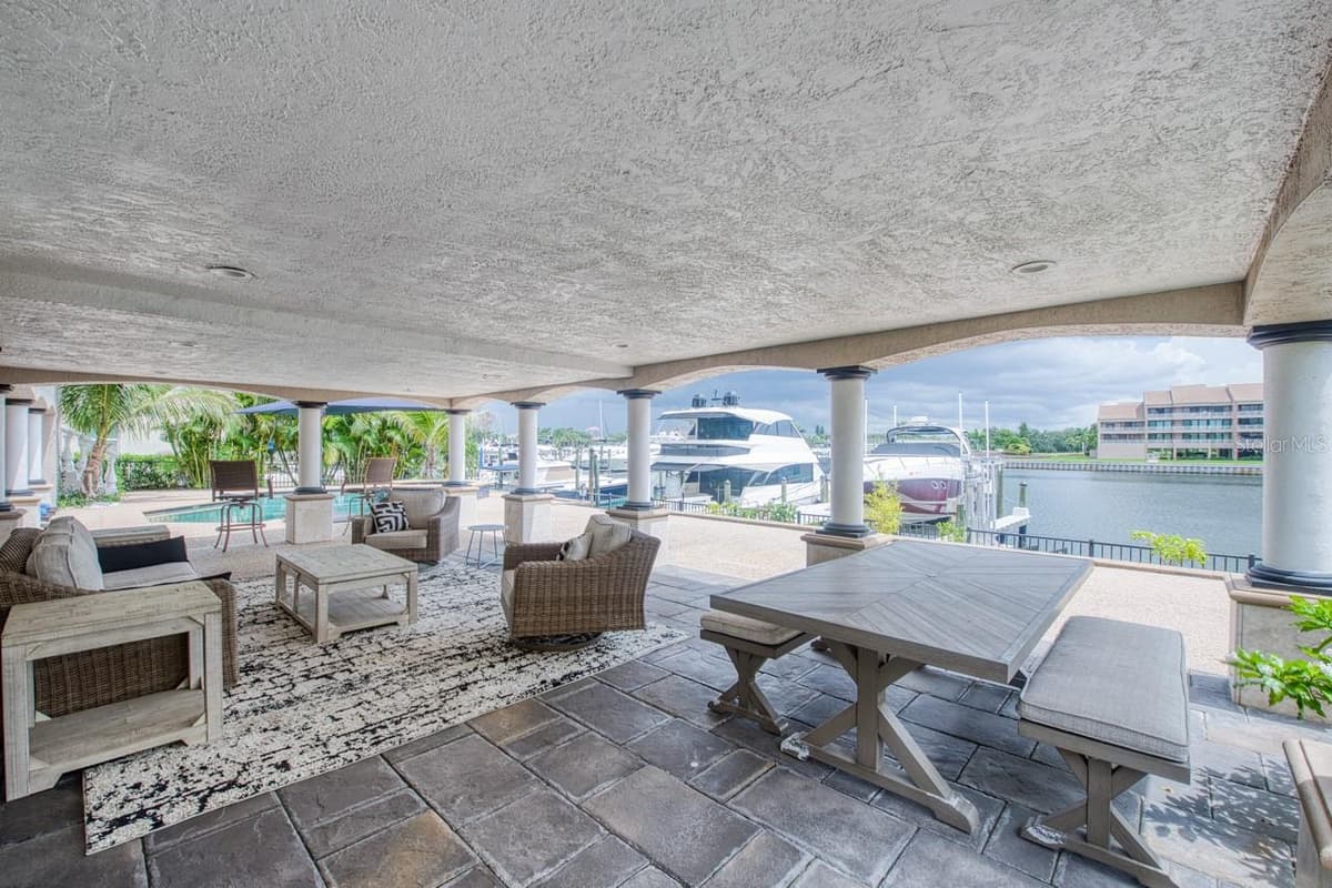 6113 PASADENA POINT BOULEVARD — photo 74 of 92