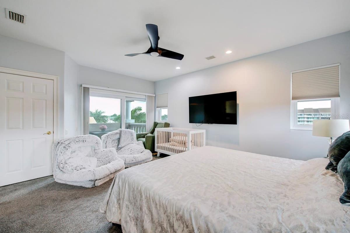 6113 PASADENA POINT BOULEVARD — photo 62 of 92