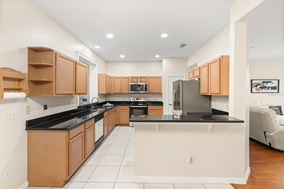 2408 CIMMARON ASH WAY — photo 19 of 47
