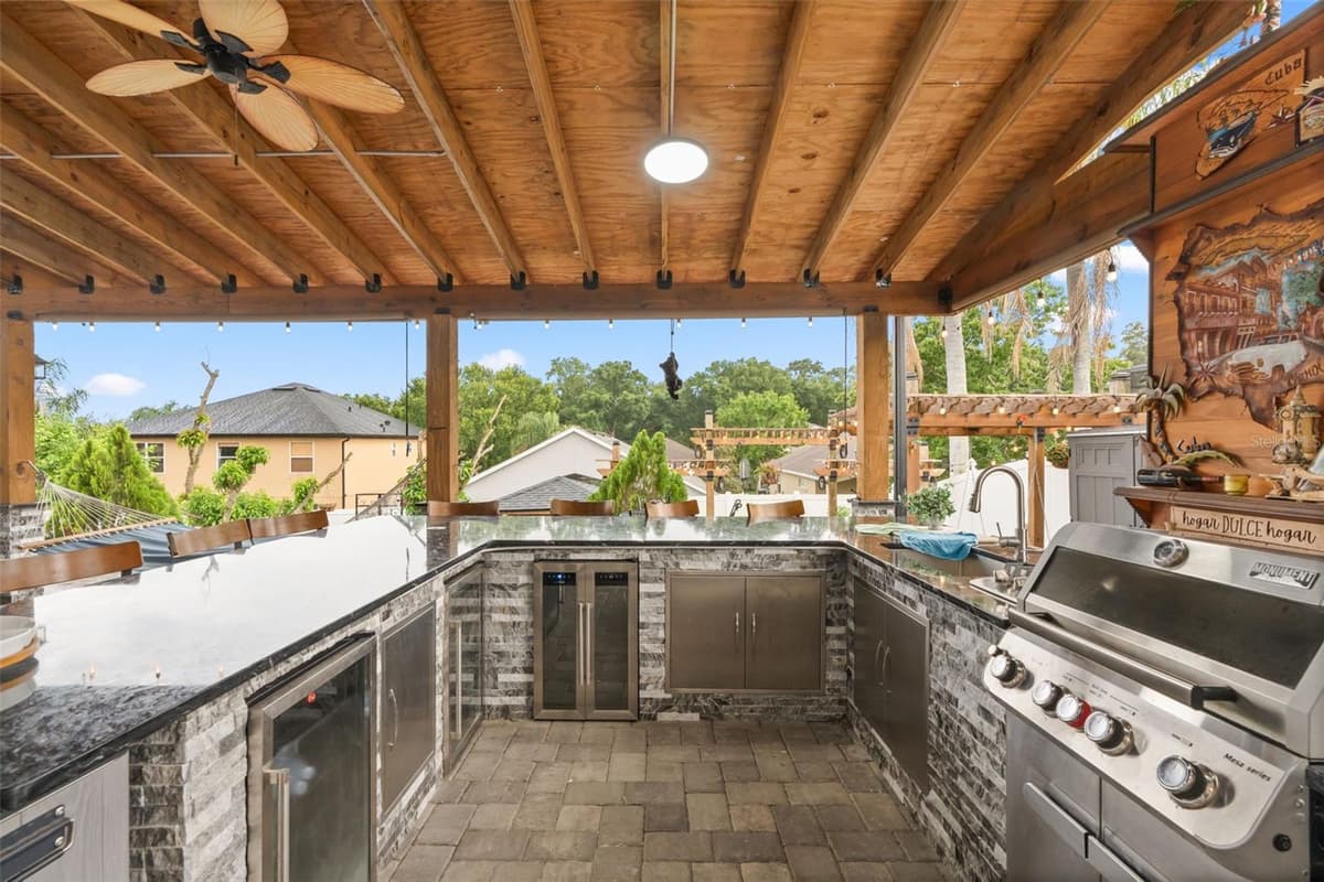 2408 CIMMARON ASH WAY — photo 10 of 47