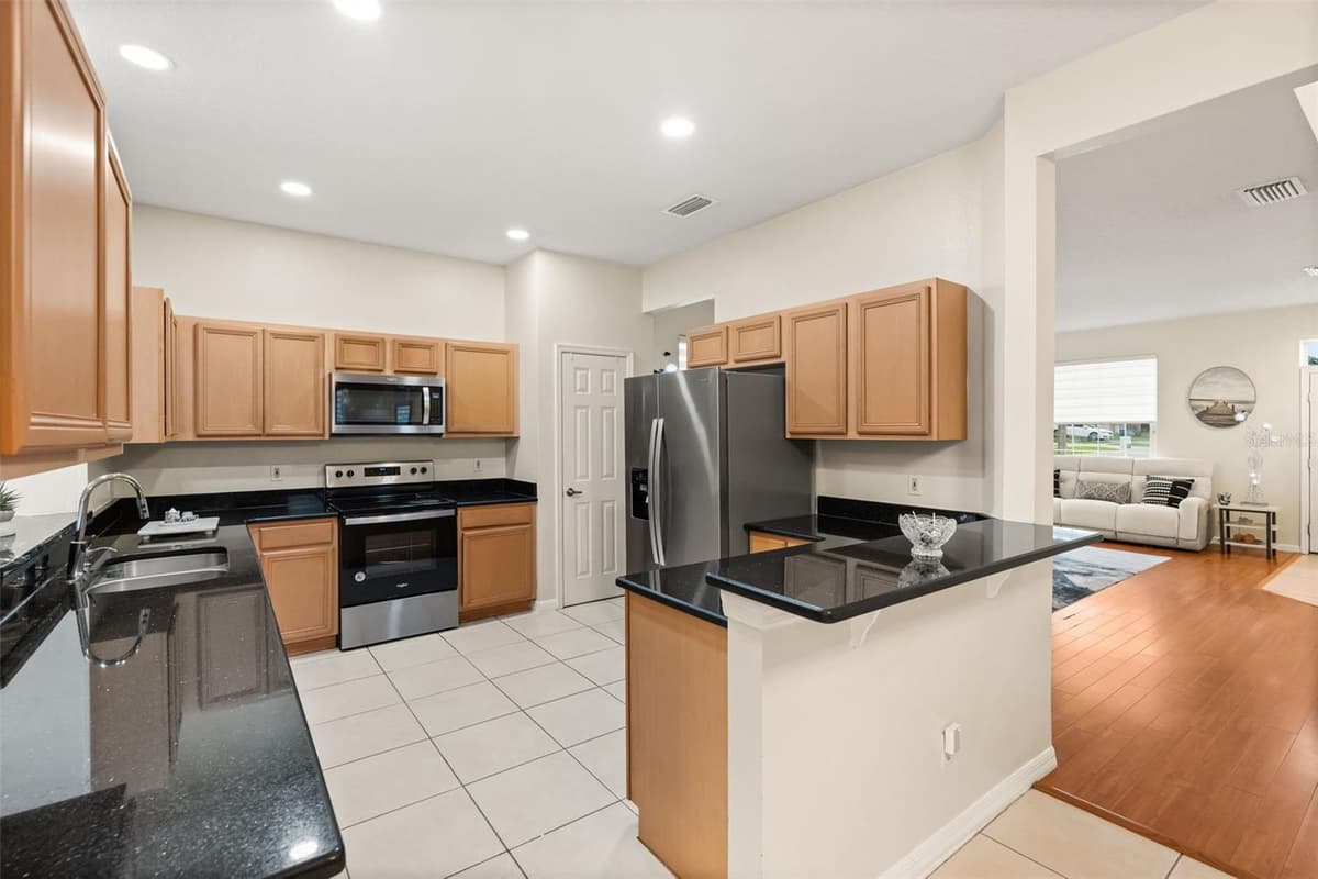 2408 CIMMARON ASH WAY — photo 20 of 47