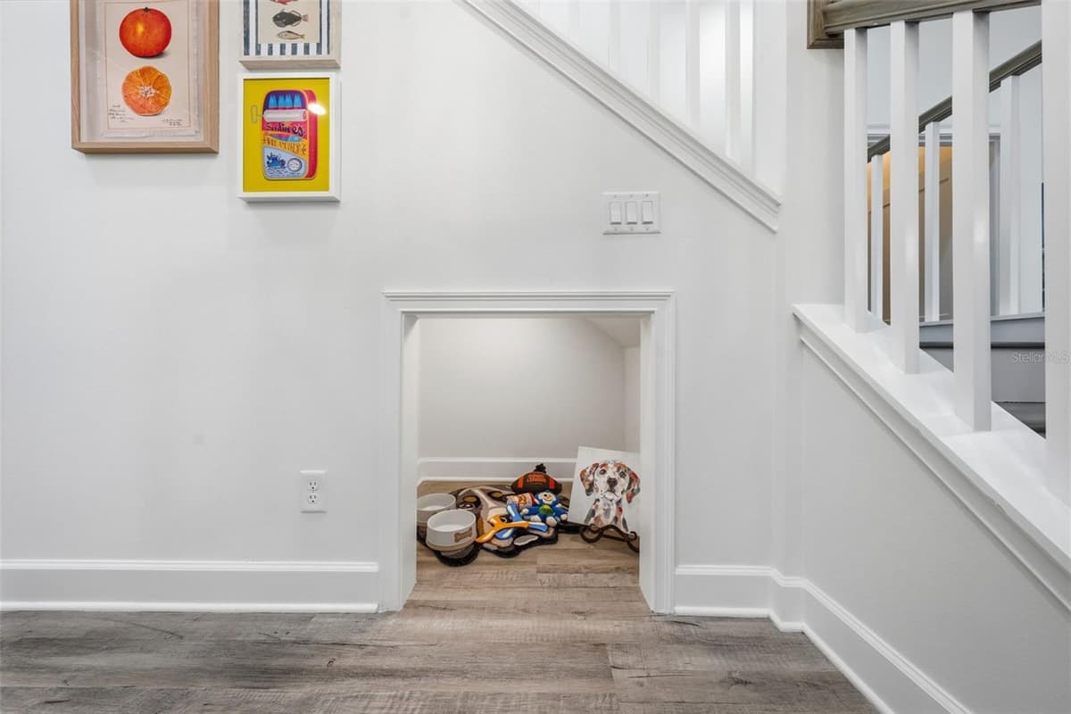 1012 FARMSTEAD STREET — photo 23 of 37