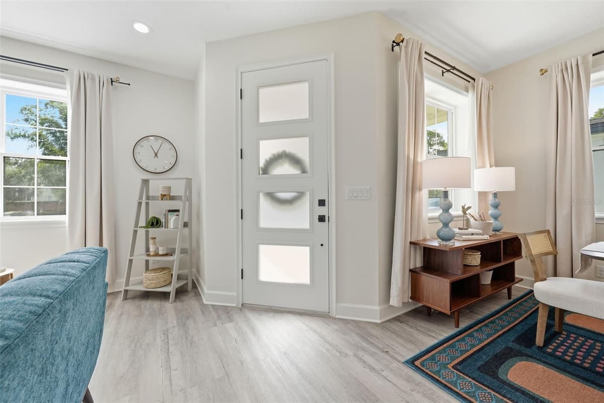 1012 FARMSTEAD STREET — photo 9 of 37