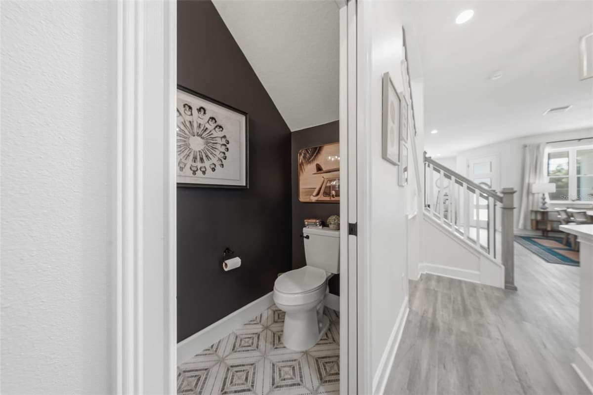 1012 FARMSTEAD STREET — photo 22 of 37