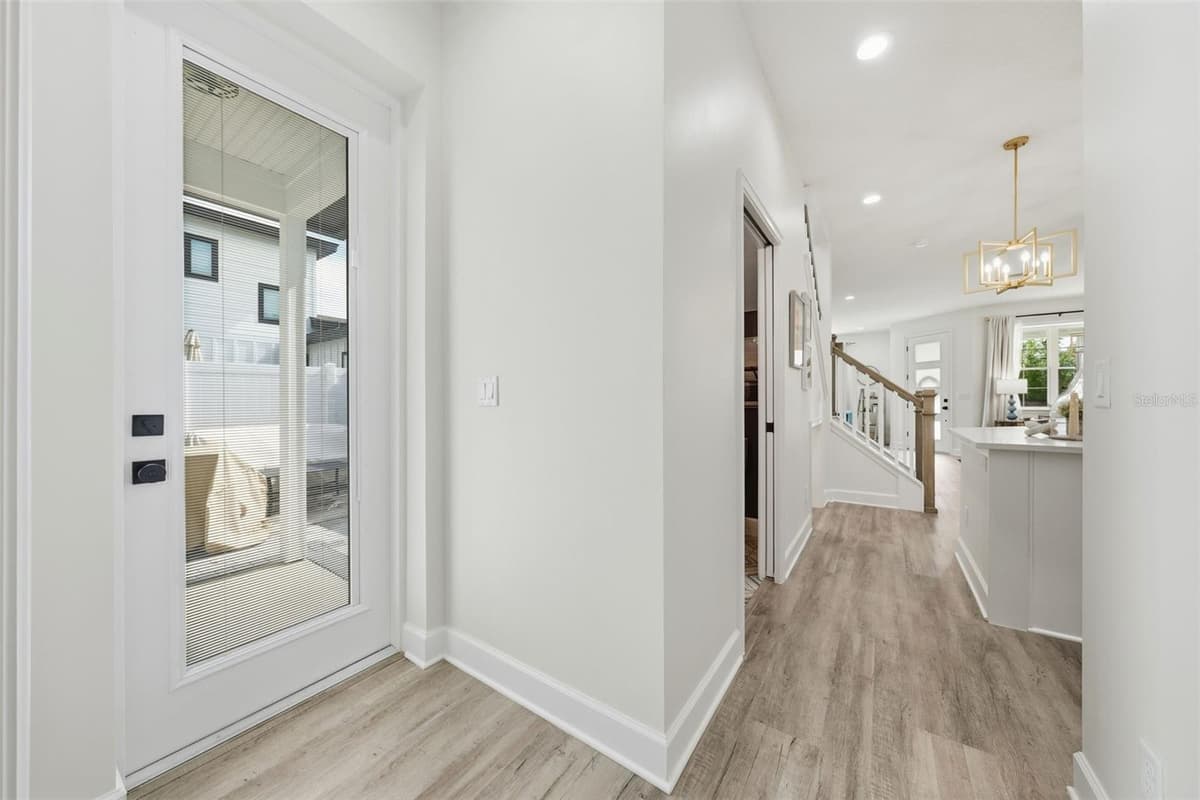 1012 FARMSTEAD STREET — photo 20 of 37