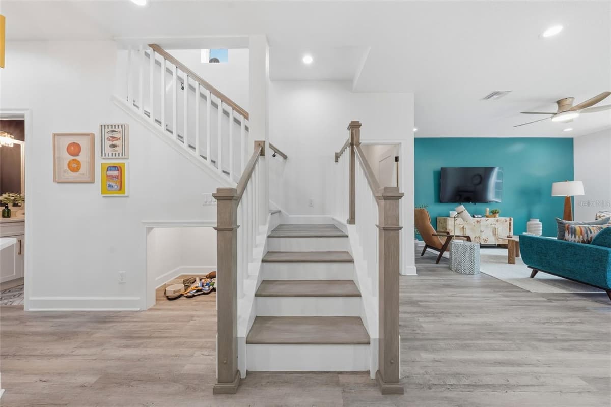 1012 FARMSTEAD STREET — photo 24 of 37