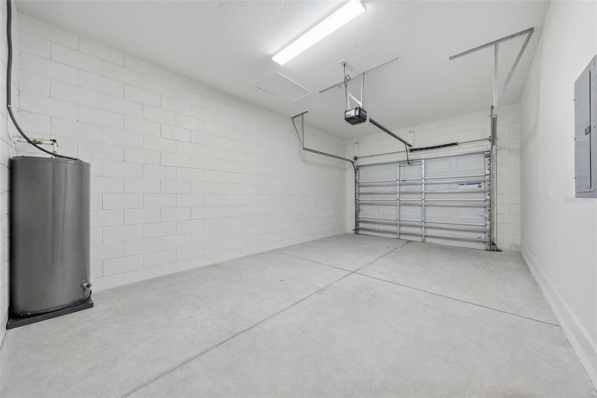 1012 FARMSTEAD STREET — photo 36 of 37