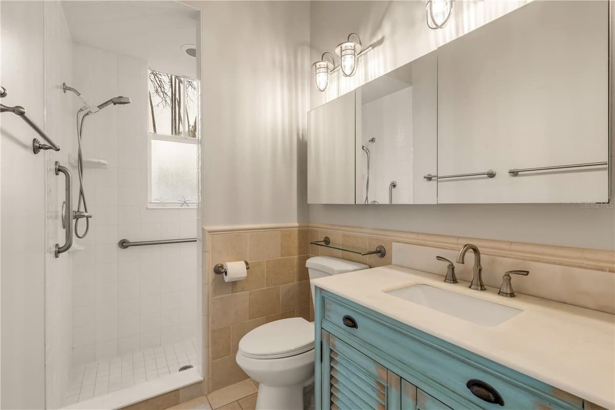 410 PENINSULA AVENUE — photo 35 of 48