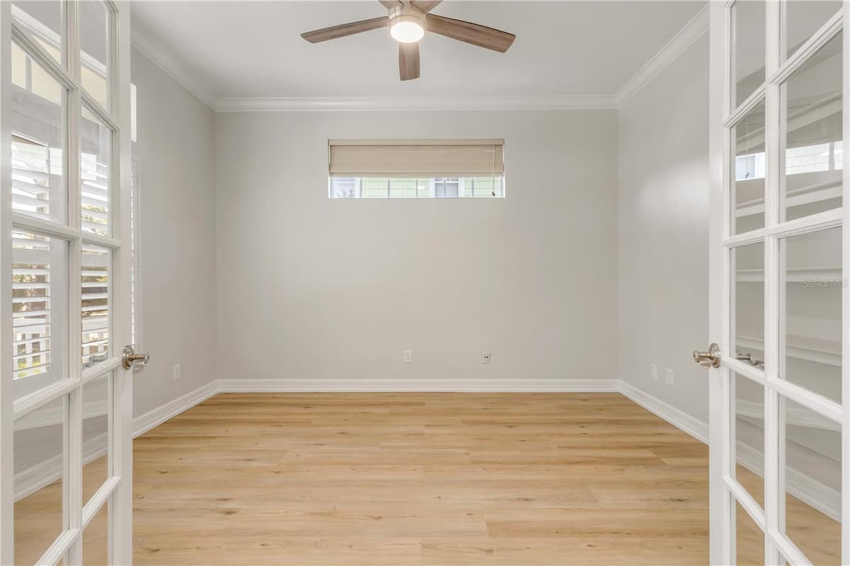 410 PENINSULA AVENUE — photo 15 of 48