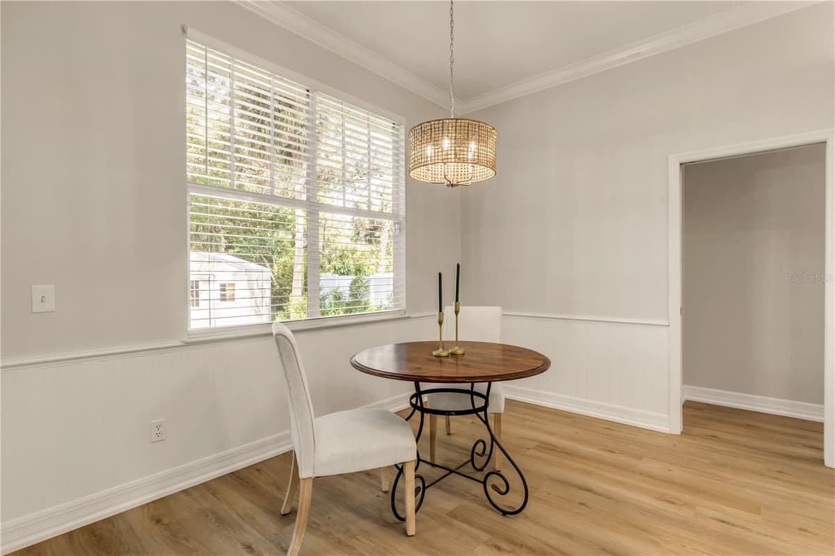 410 PENINSULA AVENUE — photo 22 of 48