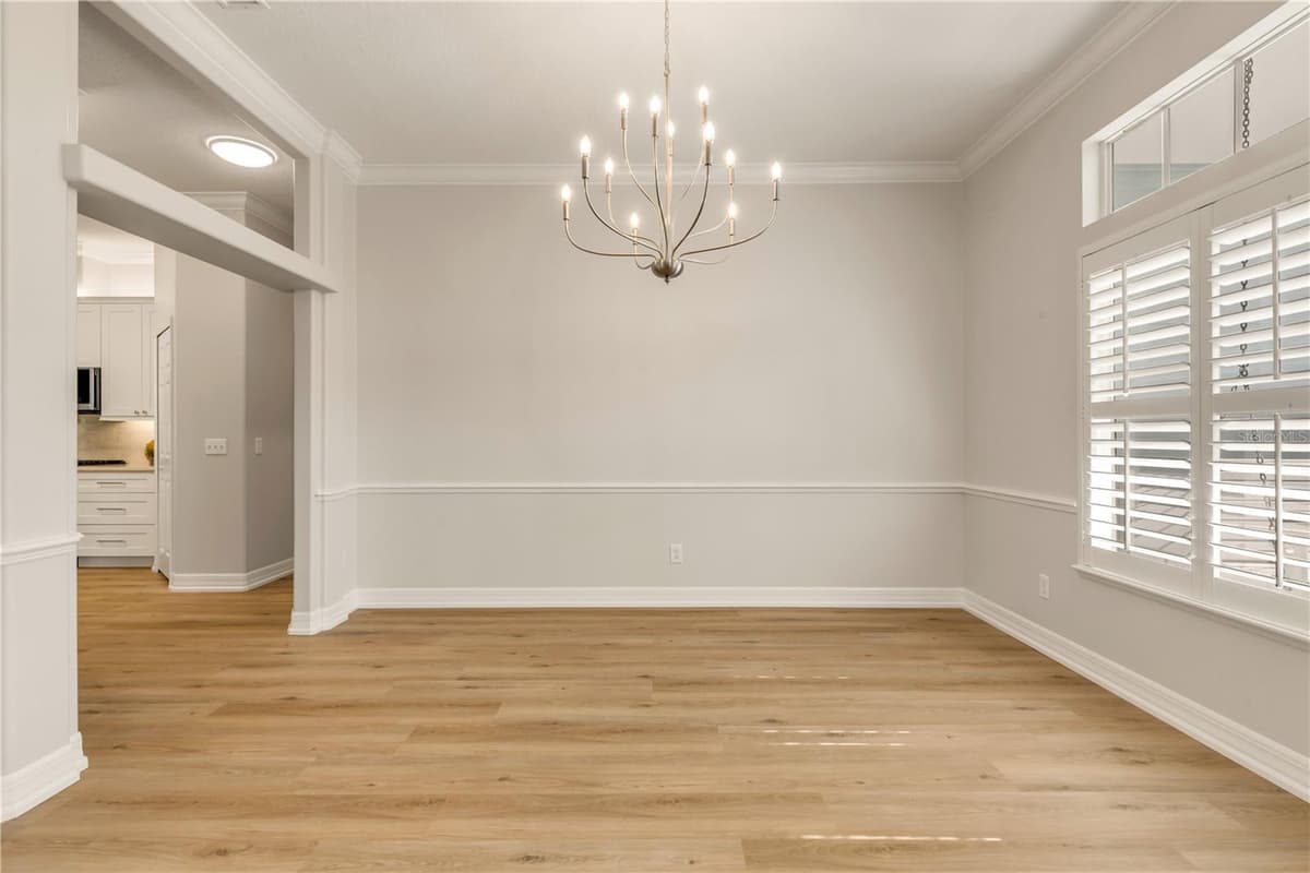 410 PENINSULA AVENUE — photo 13 of 48